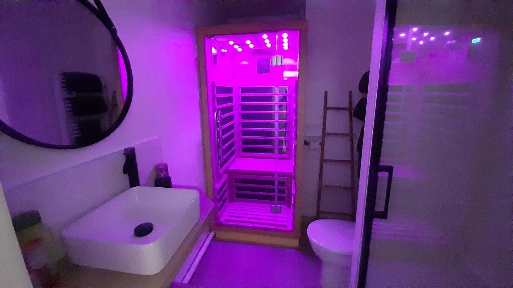 Arty - Sauna En Option, Parking Box Prive, Balcon Saint-Priest (Rhone)